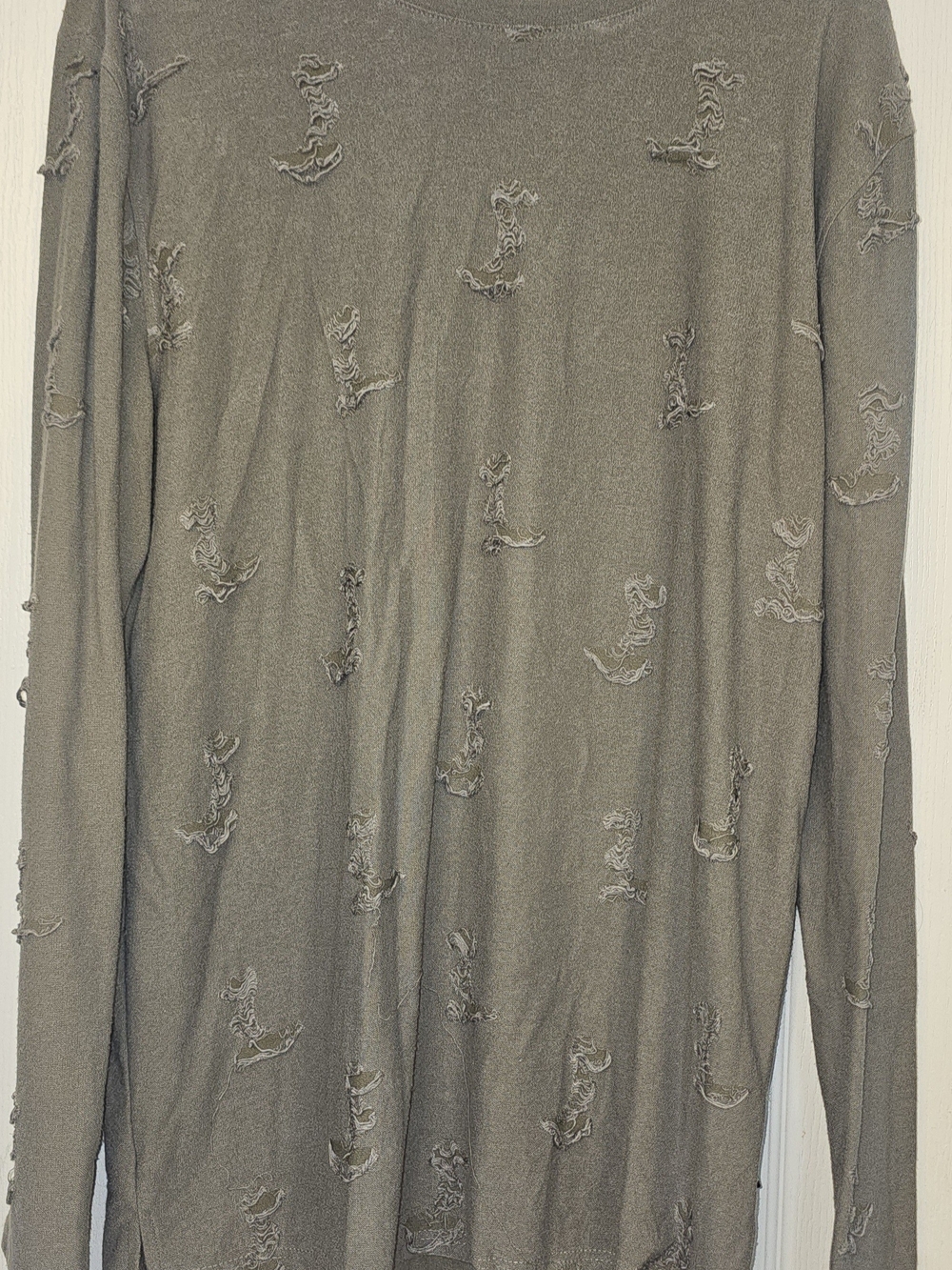 Men's Long-Sleeve Distressed Knit Shirt - Dark Grey